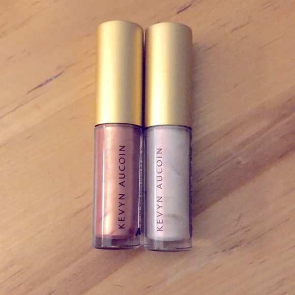 Kevyn Aucoin molten lipstick - Picture 1 of 1